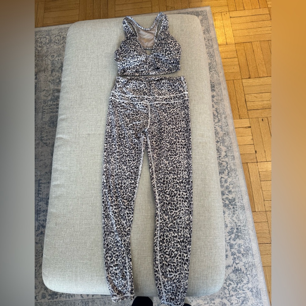 Varley matching cheetah print bra and legging set